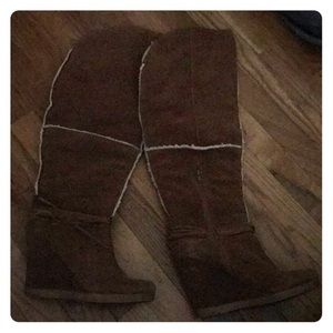 Brown Leather Knee High Boots Lined w/ Faux Fur